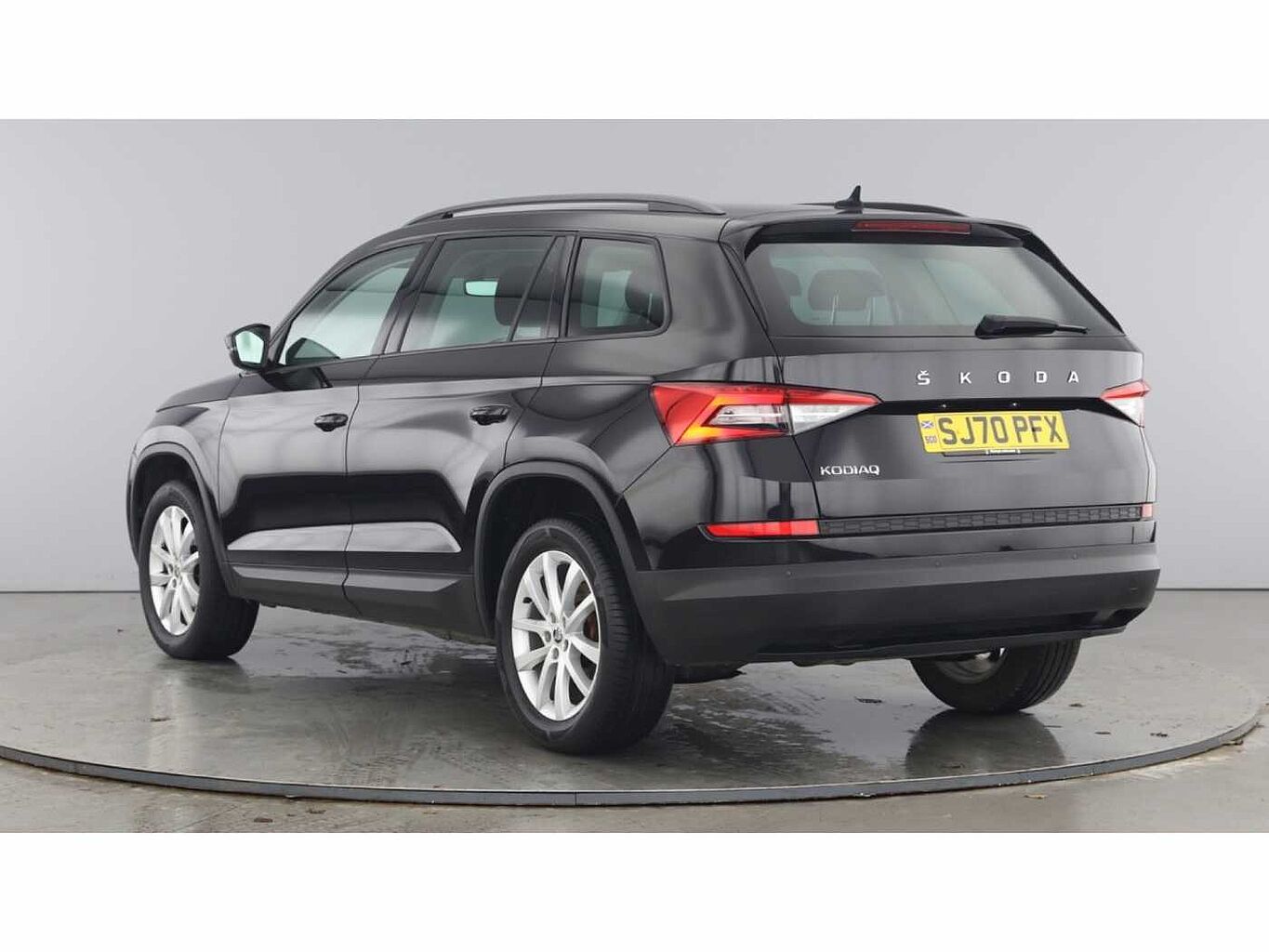 SKODA Kodiaq SE (5 seats) 1.5 TSI 150 PS 6G Man